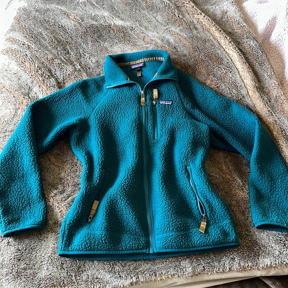 Patagonia fleece zip up sweatshirt size medium